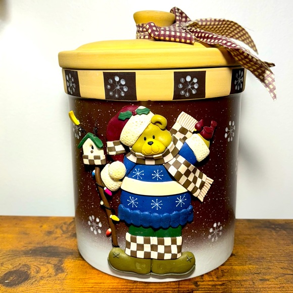 Vintage Holiday 3D Santa Hat Teddy Bear Stoneware Cookie Jar Christmas Winter - Picture 1 of 14